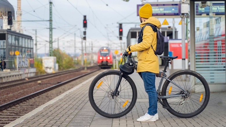 Vorsicht an der Bahnsteigkante Vorsicht an der Bahnsteigkante