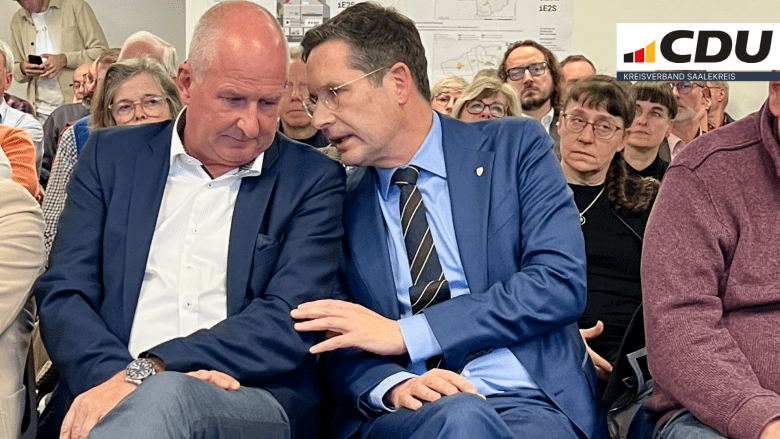 Vorsicht an der Bahnsteigkante 4 Vorsicht an der Bahnsteigkante 4