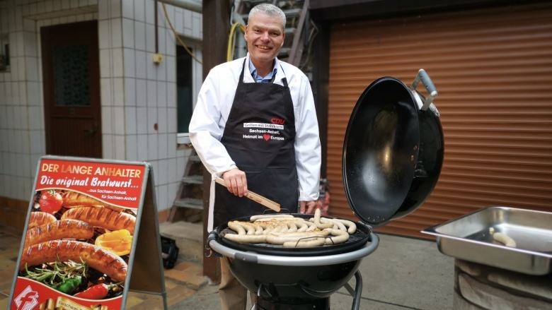 Grillen mit Stahlknecht