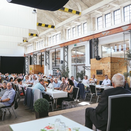 Größeres Bild ansehen