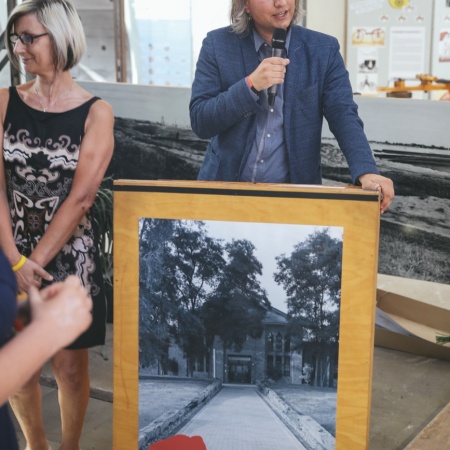 Größeres Bild ansehen