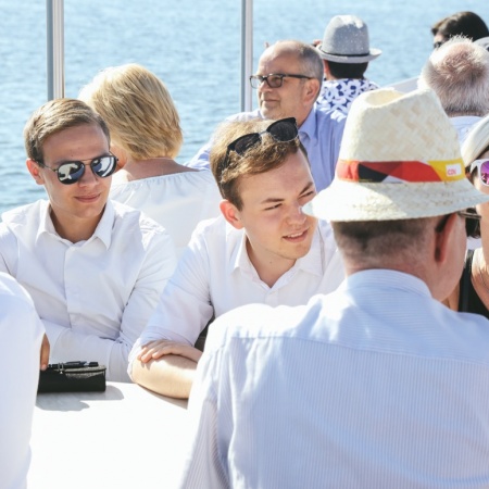 Größeres Bild ansehen