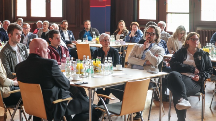 Kommunalpolitisches Frühstück