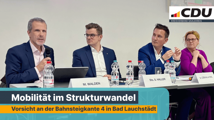 Vorsicht an der Bahnsteigkante 4